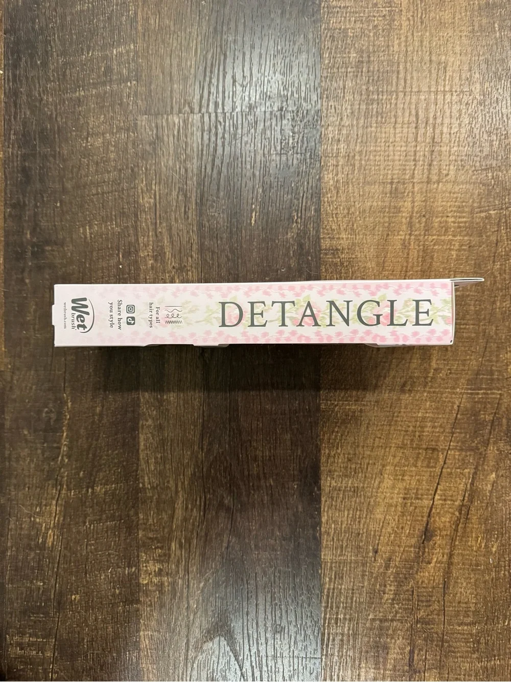 Loveshackfancy x target- wetbrush blooming heirloom original detangler brush
